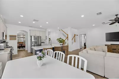 8115 Savannah Point Court, Tampa, FL 33647 - Photo 15