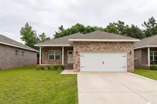 3044 N 7th Ave, Milton, FL 32583 - Photo 1
