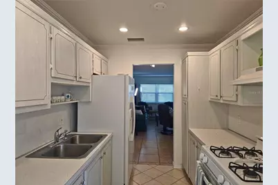 5267 81st Street N #5, Saint Petersburg, FL 33709 - Photo 9