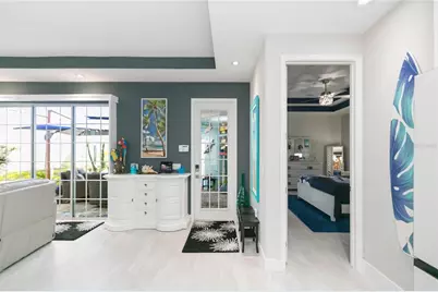 204 Latitude Place, Apollo Beach, FL 33572 - Photo 7