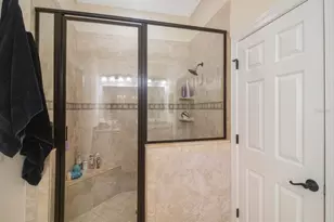 4884 Yacht Club Dr, Tampa, FL 33616 - Photo 21