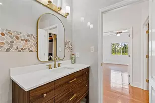 10102 Deercliff Dr, Tampa, FL 33647 - Photo 59