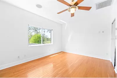 10102 Deercliff Drive, Tampa, FL 33647 - Photo 35