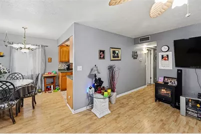 8402 111th Street N #101, Seminole, FL 33772 - Photo 13