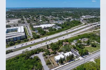 30th Avenue S, Saint Petersburg, FL 33712 - Photo 9