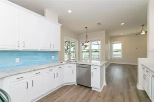 7227 Colonial Lake Dr, Riverview, FL 33578 - Photo 19