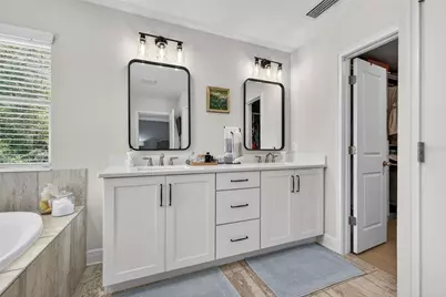 1031 W Alfred Street, Tampa, FL 33603 - Photo 25