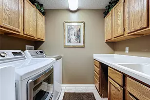 22707 Laureldale Dr, Lutz, FL 33549 - Photo 41