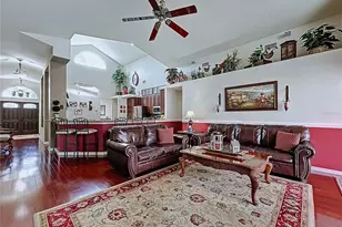 22707 Laureldale Dr, Lutz, FL 33549 - Photo 19