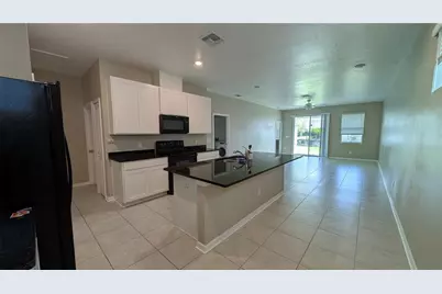 7635 Ashcroft Drive, Wesley Chapel, FL 33545 - Photo 5