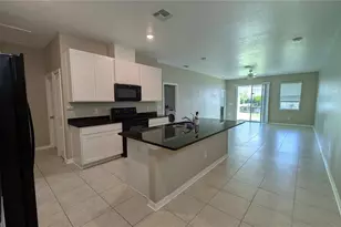7635 Ashcroft Dr, Wesley Chapel, FL 33545 - Photo 5