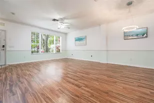 2118 Golden Oak Ln, Valrico, FL 33594 - Photo 11