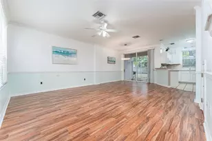 2118 Golden Oak Ln, Valrico, FL 33594 - Photo 5