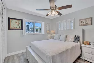 563 Lewis Boulevard SE, Saint Petersburg, FL 33705 - Photo 17