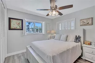563 Lewis Blvd SE, Saint Petersburg, FL 33705 - Photo 17