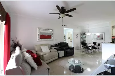 5610 Pinnacle Heights Circle #107, Tampa, FL 33624 - Photo 9