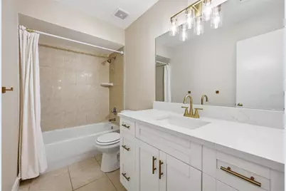 4017 Braesgate Lane, Tampa, FL 33624 - Photo 15