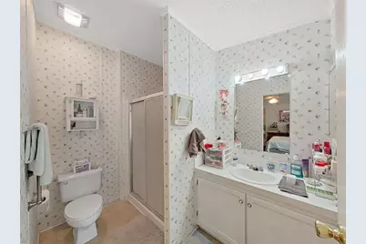 37701 Newal Avenue, Zephyrhills, FL 33542 - Photo 29