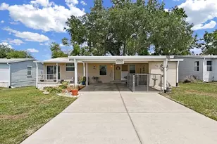 37701 Newal Ave, Zephyrhills, FL 33542 - Photo 17