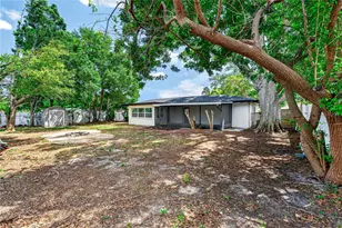 2141 Indian Ave S, Belleair Bluffs, FL 33770 - Photo 15
