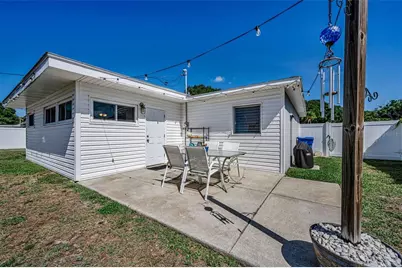 1300 63rd Avenue N, Saint Petersburg, FL 33702 - Photo 33