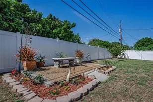 1300 63rd Ave N, Saint Petersburg, FL 33702 - Photo 37