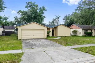 17635 Meadowbridge Dr, Lutz, FL 33549 - Photo 31