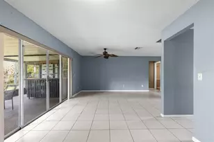 17635 Meadowbridge Dr, Lutz, FL 33549 - Photo 13