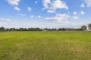 13934 Clubhouse Cir, Tampa, FL 33618 - Photo 61