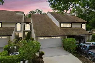 13934 Clubhouse Cir, Tampa, FL 33618 - Photo 1