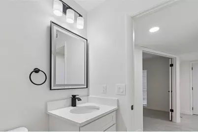 13934 Clubhouse Circle #8, Tampa, FL 33618 - Photo 23