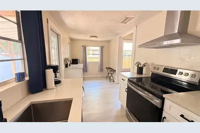 905 Jones Street, Clearwater, FL 33755 - Photo 21