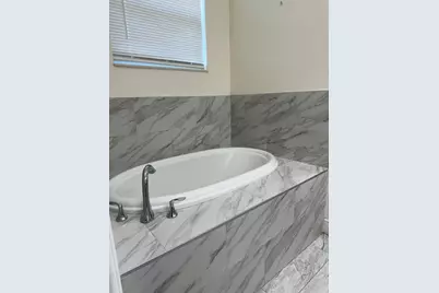 9302 N Margaret Avenue, Tampa, FL 33612 - Photo 15