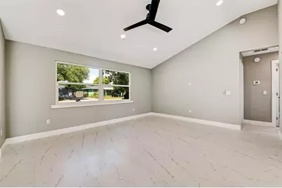 1521 S Jefferson Avenue, Clearwater, FL 33756 - Photo 13