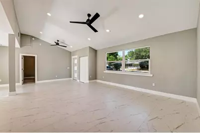 1521 S Jefferson Avenue, Clearwater, FL 33756 - Photo 9