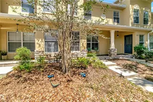 213 Drawbridge Ln, Valrico, FL 33594 - Photo 1
