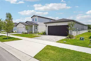 883 Sunshower Dr, Lady Lake, FL 32159 - Photo 3