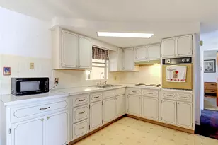 4617 Croton Dr, New Port Richey, FL 34652 - Photo 5