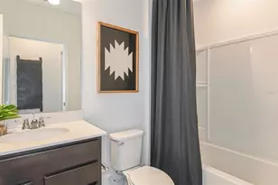 9885 Trellis Vine Wy, Parrish, FL 34219 - Photo 15