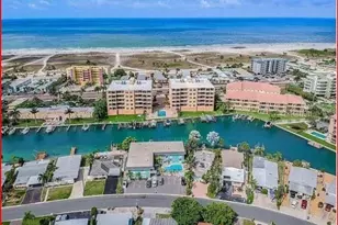 11440 1st St E, Treasure Island, FL 33706 - Photo 3