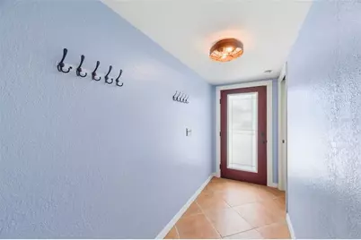 9438 Tara Cay Court #27, Seminole, FL 33776 - Photo 5