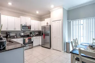 2160 Cerulean Sky Dr, Lutz, FL 33558 - Photo 17