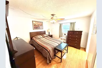 7238 55th Avenue N, Saint Petersburg, FL 33709 - Photo 5