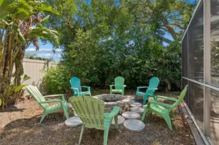 10572 Blossom Lake Dr, Seminole, FL 33772 - Photo 35