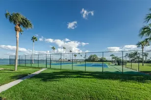 2 Causeway Blvd, Dunedin, FL 34698 - Photo 93