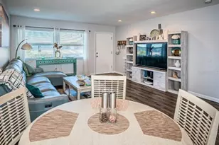 2 Causeway Blvd, Dunedin, FL 34698 - Photo 19