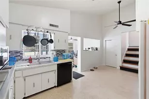 11830 86th Ave, Seminole, FL 33772 - Photo 13