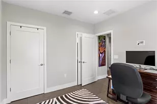 2521 11th Pl N, Saint Petersburg, FL 33713 - Photo 15