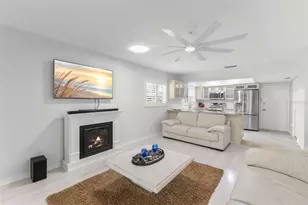 2836 Quail Hollow Rd W, Clearwater, FL 33761 - Photo 17