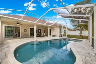 10254 Shadow Branch Dr, Tampa, FL 33647 - Photo 49